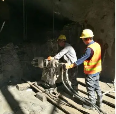 湛河水下抗分散灌浆料特点 水下不分散注浆料介绍